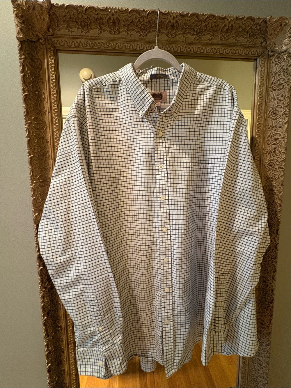 The Foundry Supply Co. White and Navy Check Button-Down Shirt